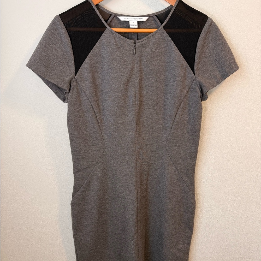 DVF Gray and Black Short Sleeve Dress size 10